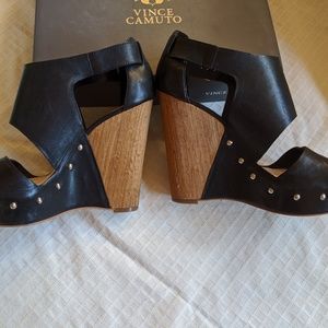 Vince Camuto black leather wedges size 8